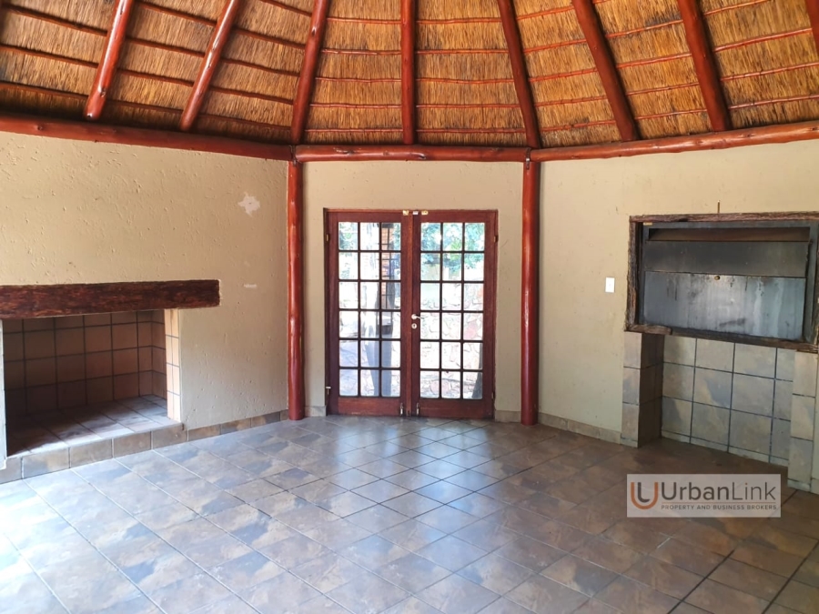 4 Bedroom Property for Sale in Safari Gardens North West